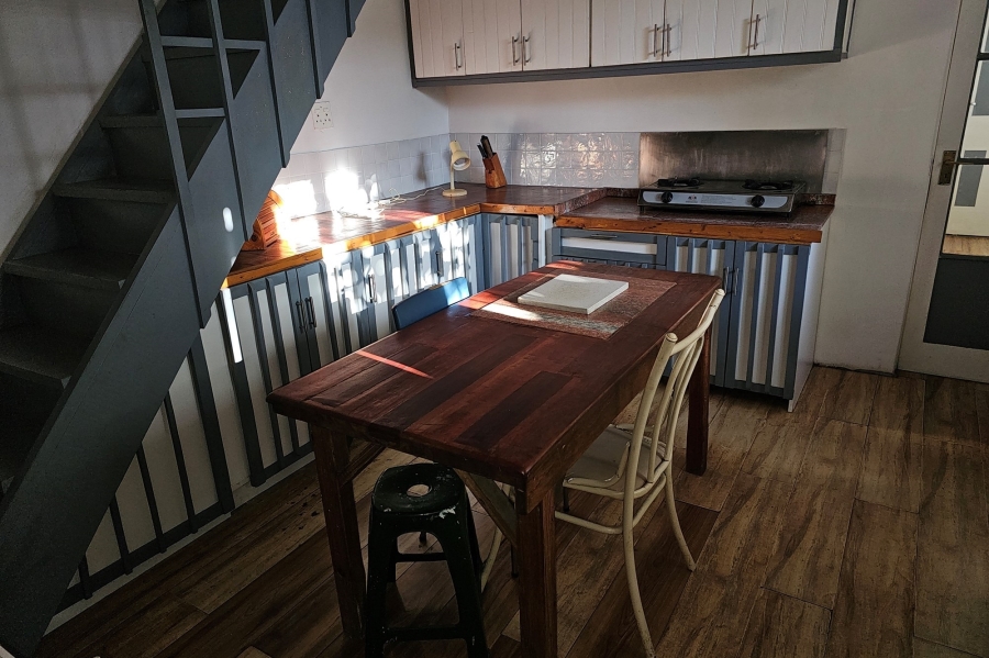 6 Bedroom Property for Sale in Woodstock Western Cape